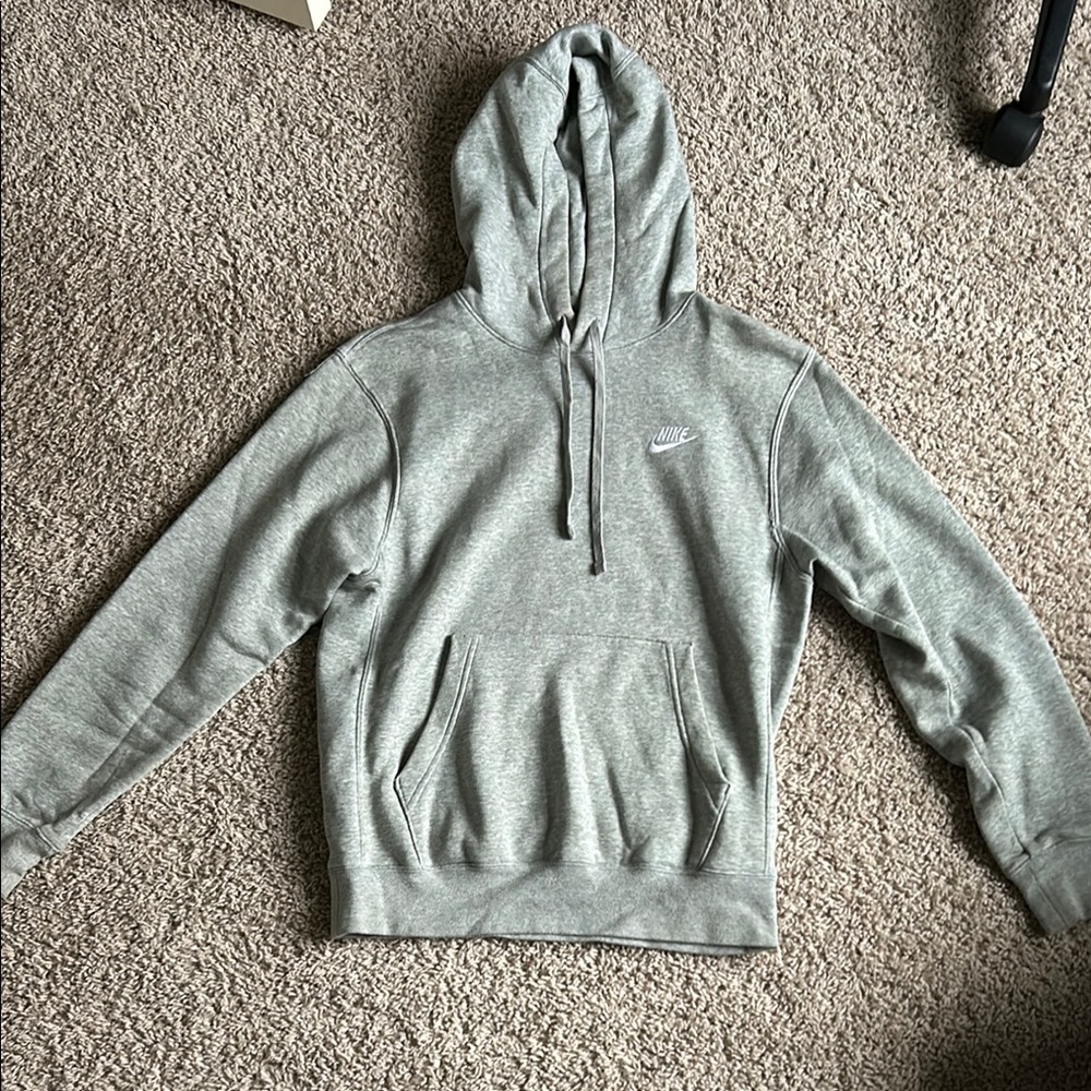Nike Heather Gray Pullover Hoodie